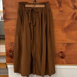 THE GREAT. Tan Button-Front Midi Skirt